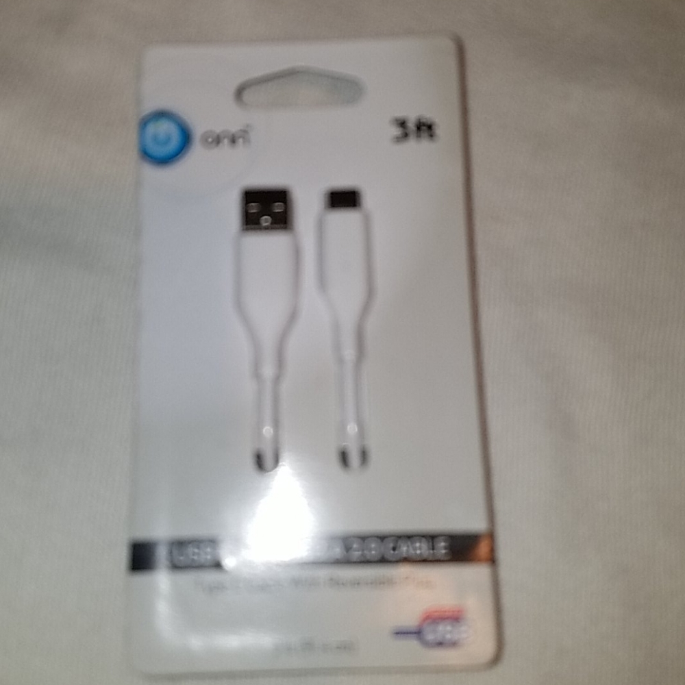 Onn 3 ft USB-C to USB A 2.0 Cable - Picture 1 of 11